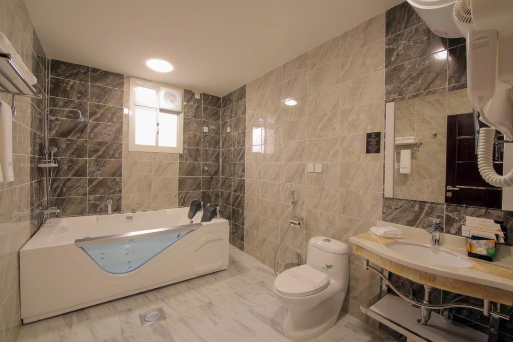 فندق جولدن نايت(Golden Night Hotel) 14/62