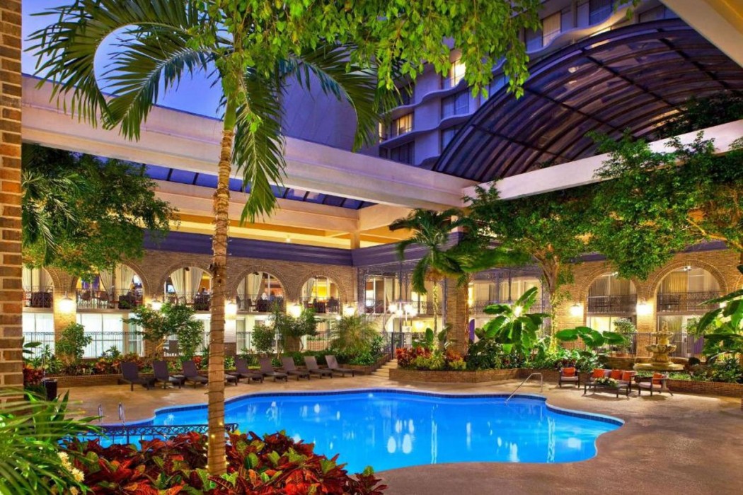 Courtland Grand Hotel, Trademark Collection by Wyndham 40/70