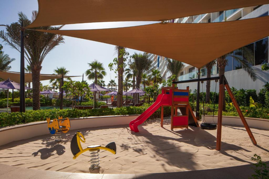 Centara Mirage Beach Resort Dubai 32/67