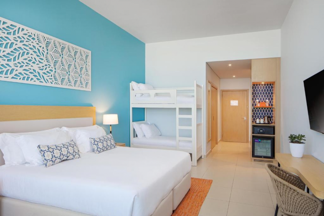 Centara Mirage Beach Resort Dubai 15/67