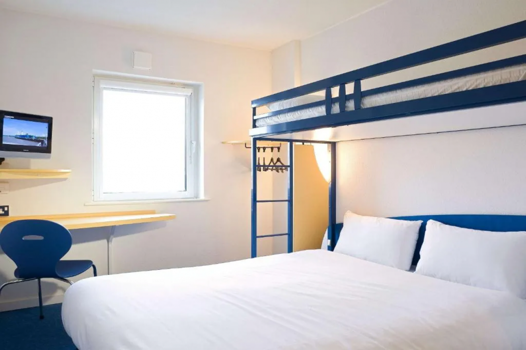 ibis budget Patos de Minas 18/56