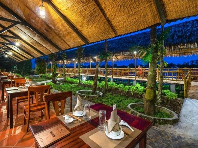 Mekong Lodge Resort 24/58