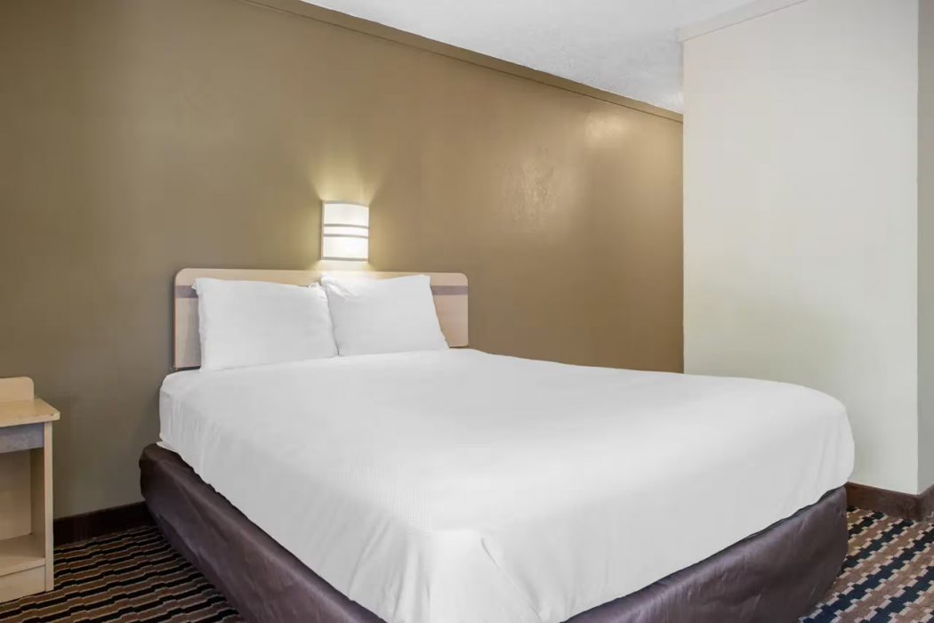 Rodeway Inn Sharonville - Cincinnati North 10/20