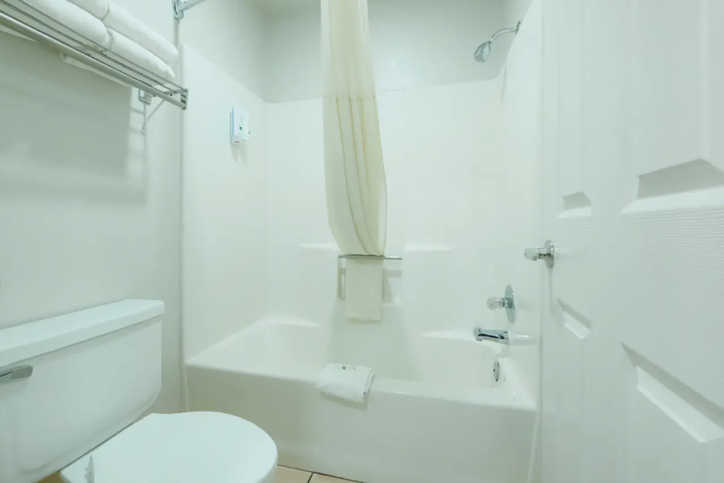 Quality Inn Holbrook Near Petrified Forest 12/33
