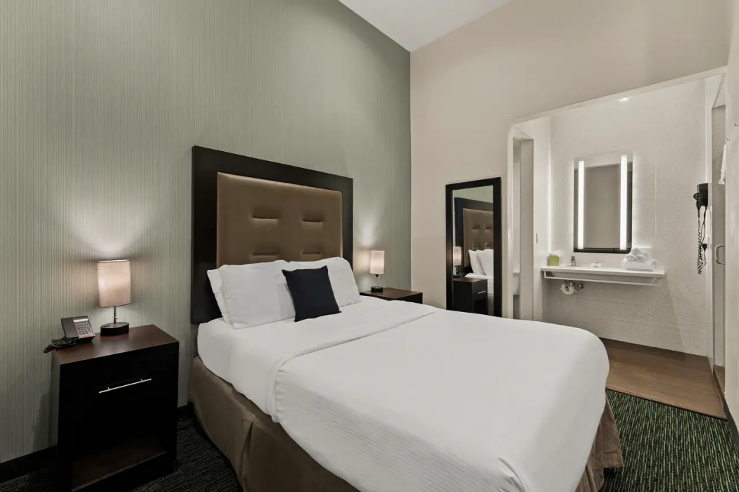Quality Inn Philadelphia Center City 16/32