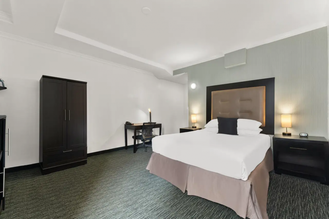 Quality Inn Philadelphia Center City 18/32