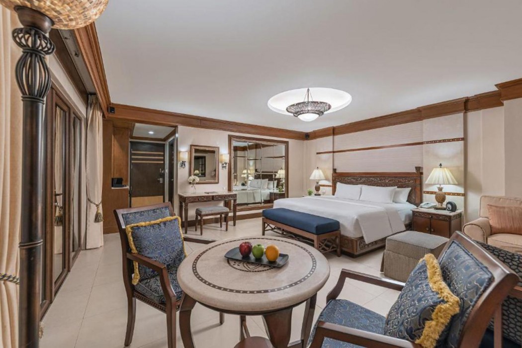 Henann Regency Resort & Spa 25/75
