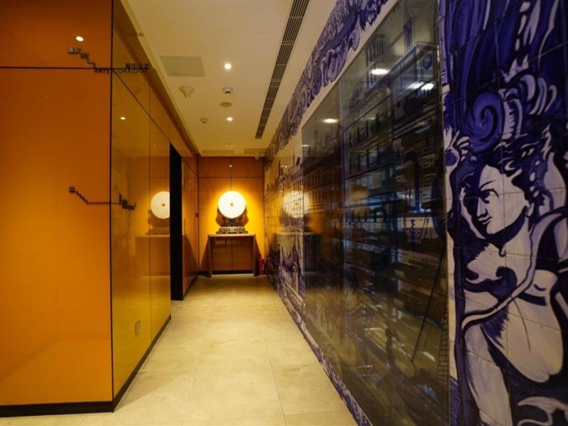 I Fu Hotel 30/45