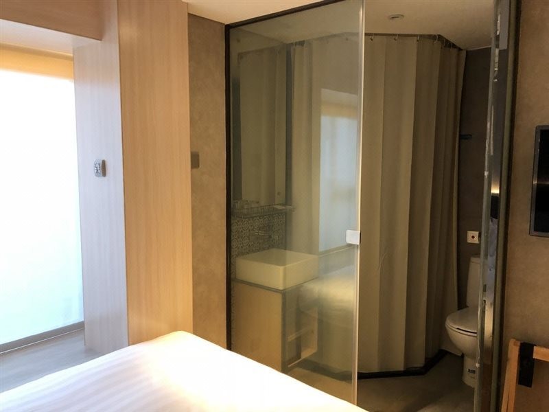 I Fu Hotel 25/45