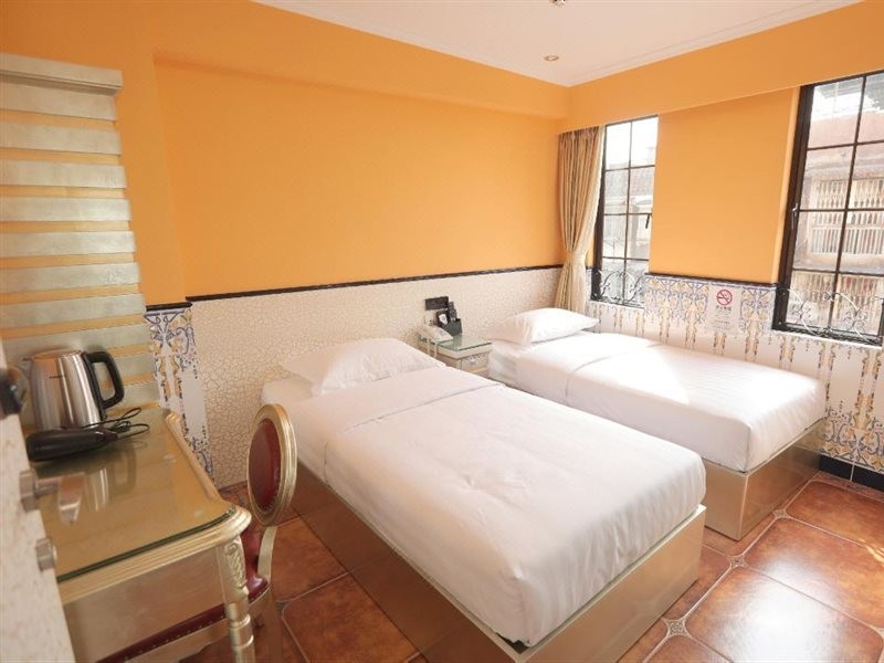 Perfect Family Inn 15/24