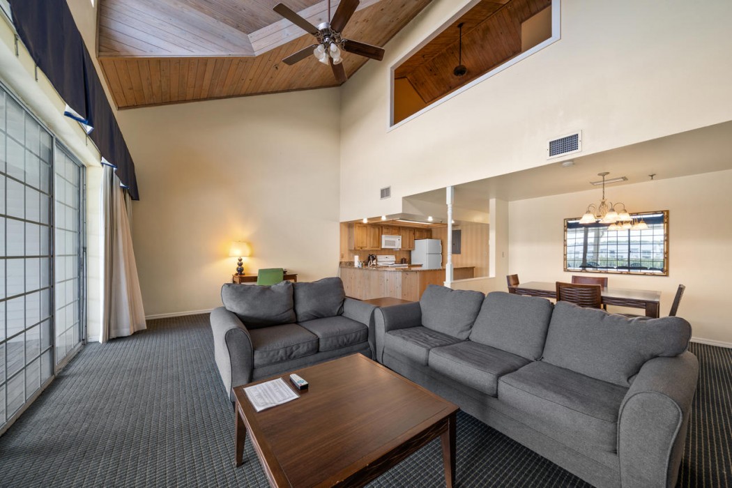 Holiday Inn & Suites Clearwater Beach S-harbourside 39/130