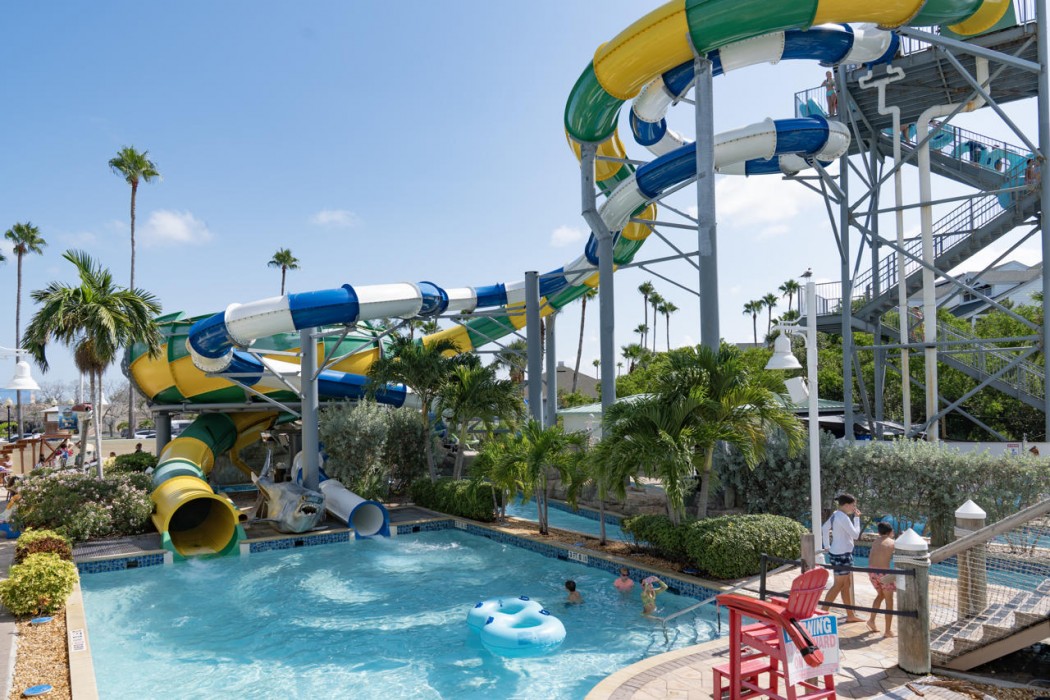 Holiday Inn & Suites Clearwater Beach S-harbourside 79/130