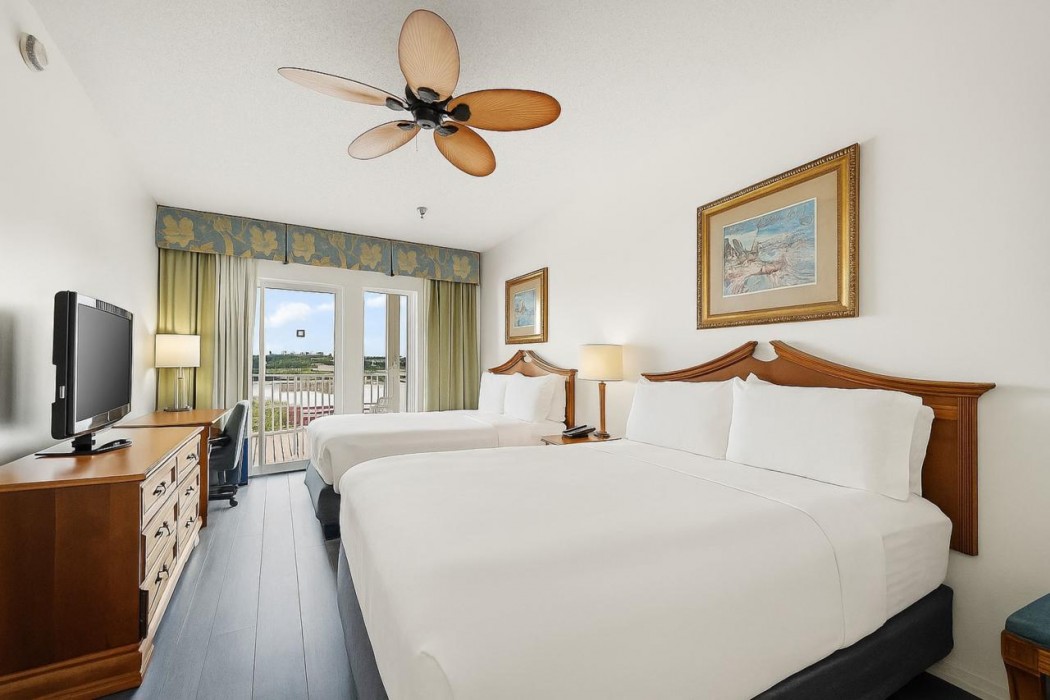 Holiday Inn & Suites Clearwater Beach S-harbourside 27/130