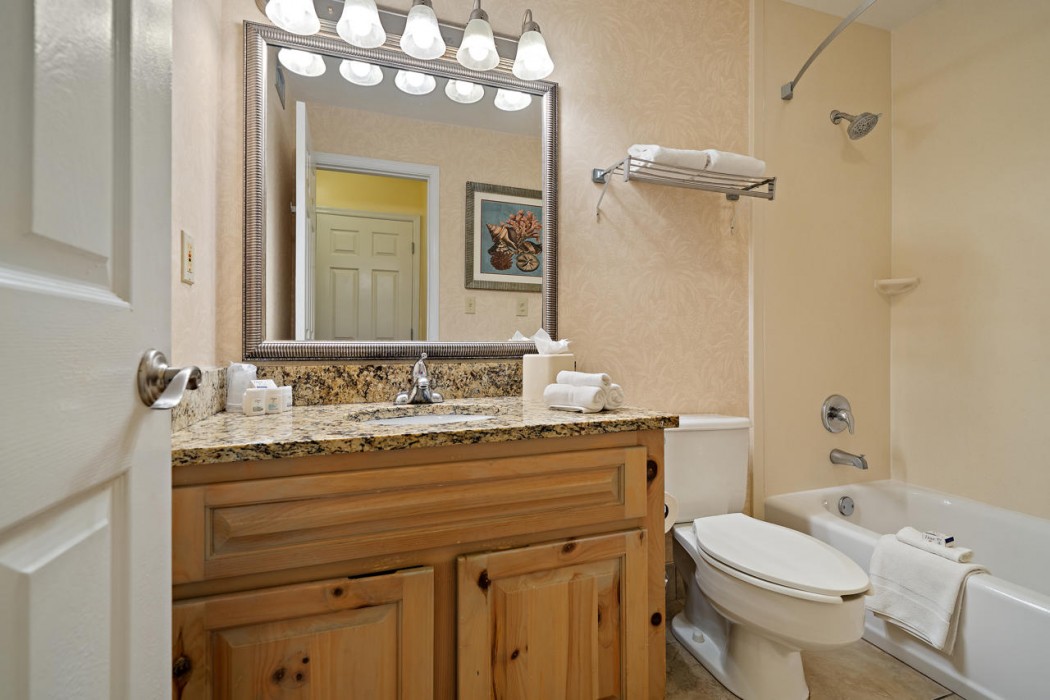 Holiday Inn & Suites Clearwater Beach S-harbourside 35/130