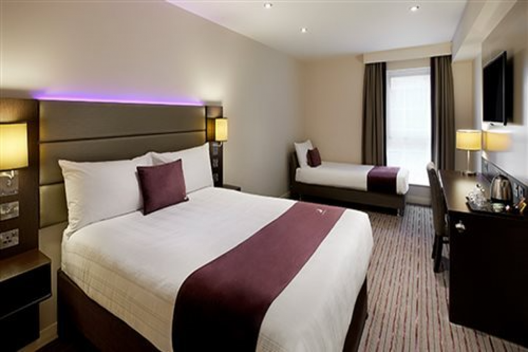 Premier Inn Buckingham 7/44