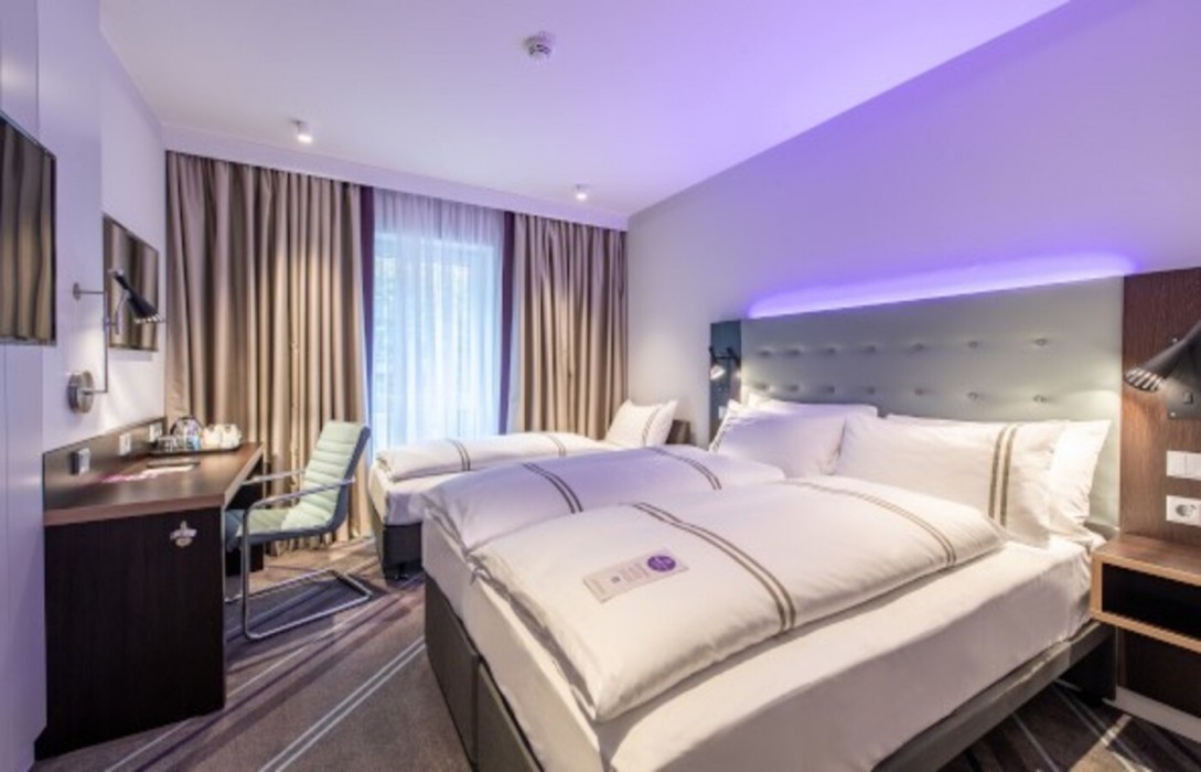 Premier Inn Hamburg St. Pauli 7/25
