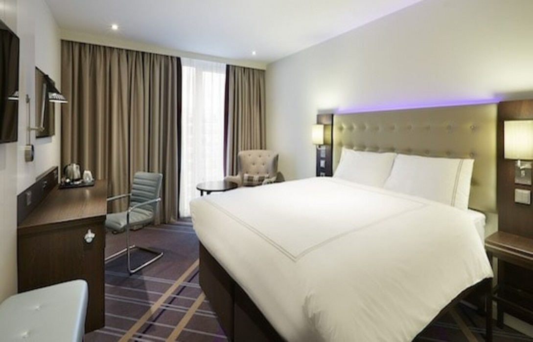 Premier Inn Hamburg St. Pauli 9/25