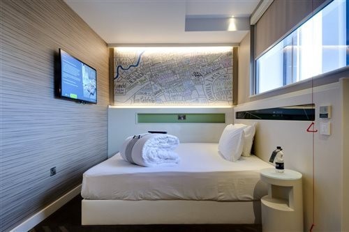 Hub by Premier Inn London Soho hotel 6/24