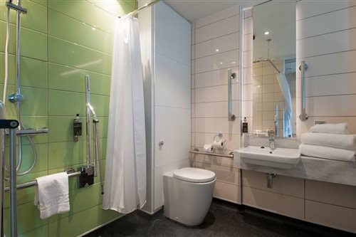 Hub by Premier Inn London Soho hotel 12/24