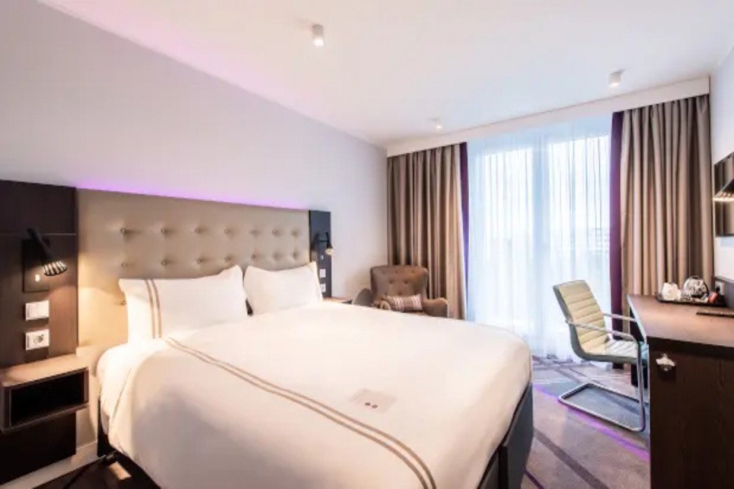 Premier Inn Leipzig City Opera Hotel 10/35