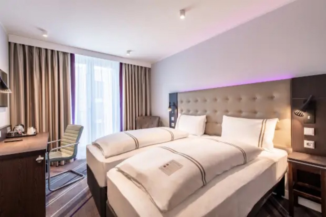 Premier Inn Leipzig City Opera Hotel 12/35