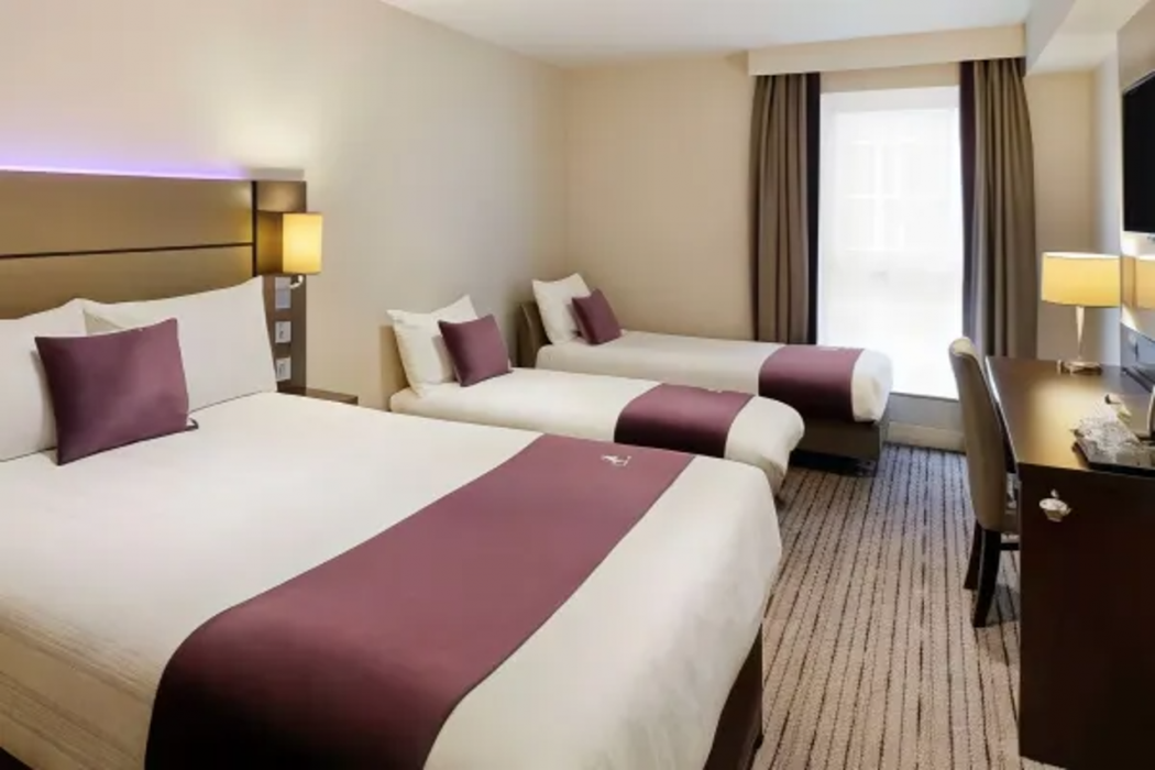 Premier Inn Marlborough 10/37