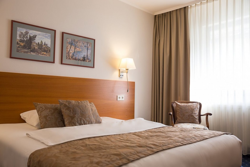 Hotel Brunnenhof 11/23