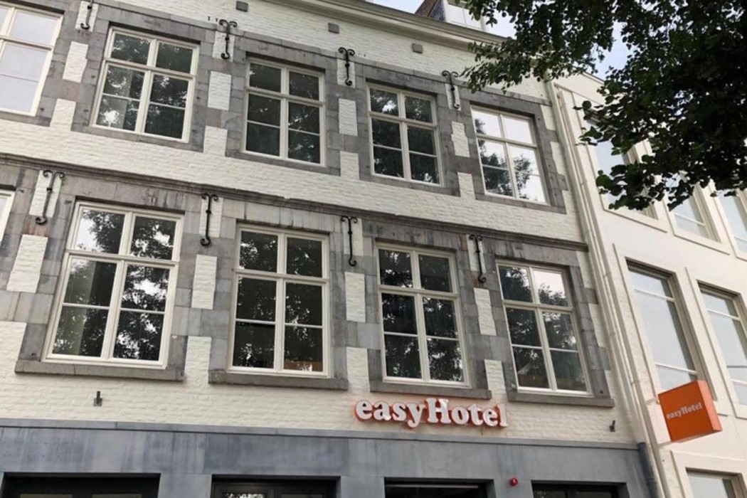 easyHotel Maastricht City Center in MAASTRICHT