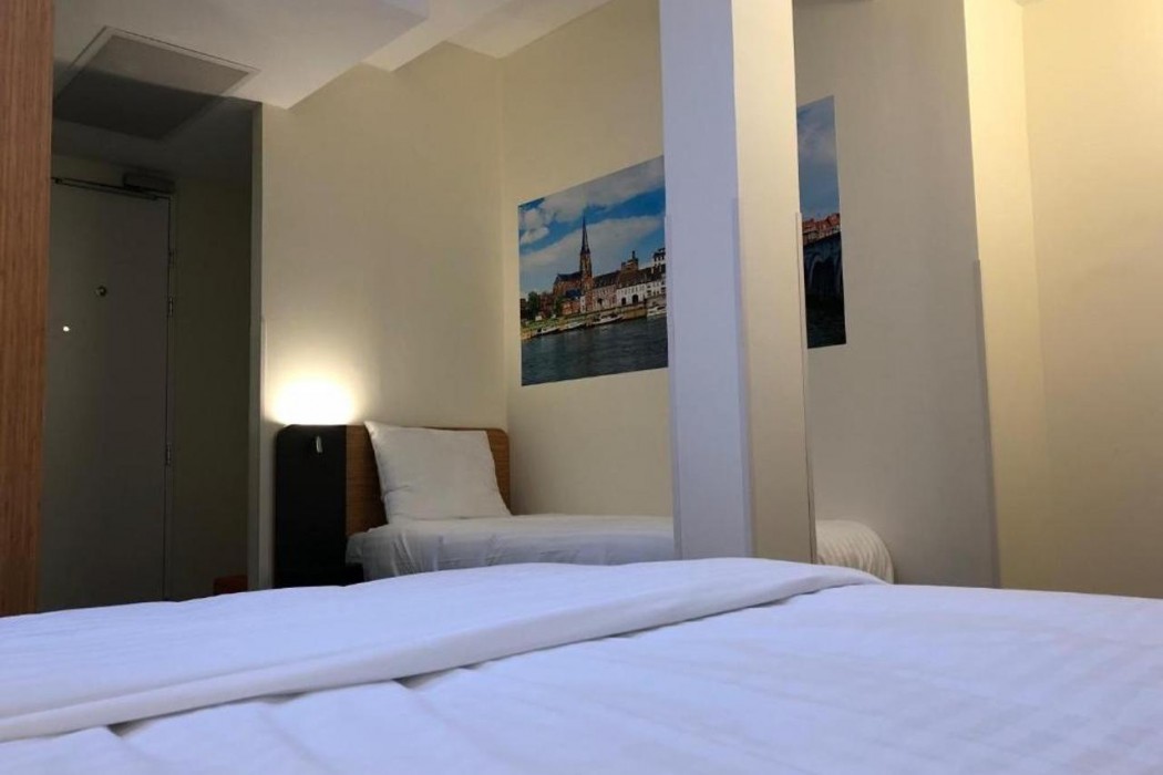 easyHotel Maastricht City Center 16/31