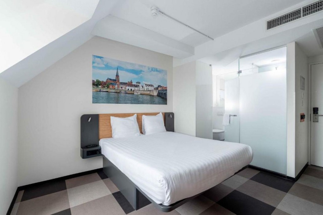 easyHotel Maastricht City Center 11/31