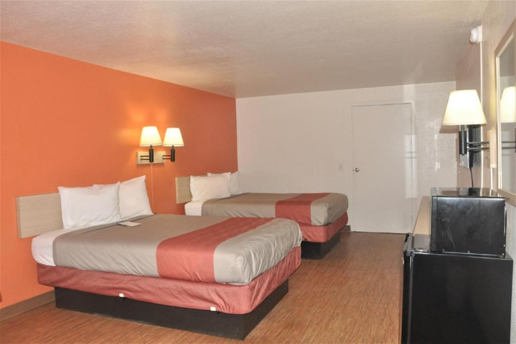 Motel6 Raleigh, NC Cary 20/54