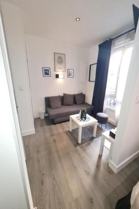 Hotel Le 23 11/28