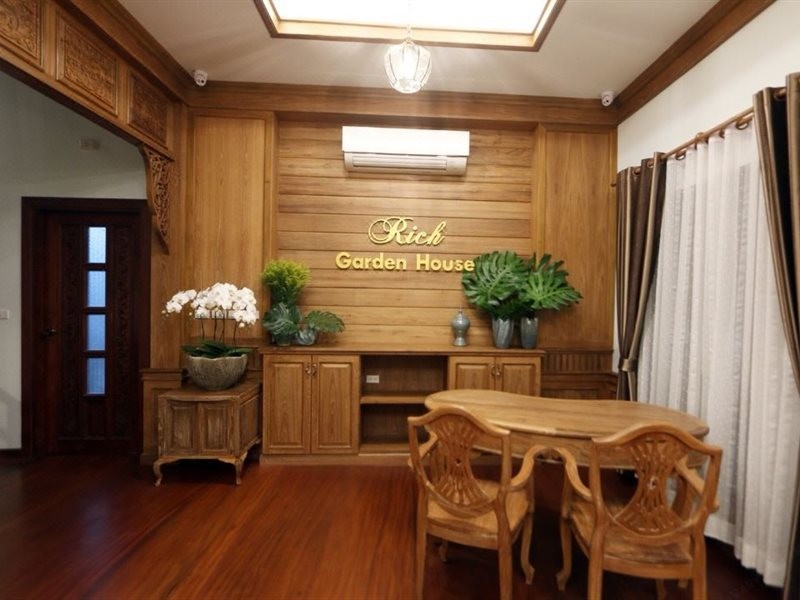 Rich Garden House 13/32