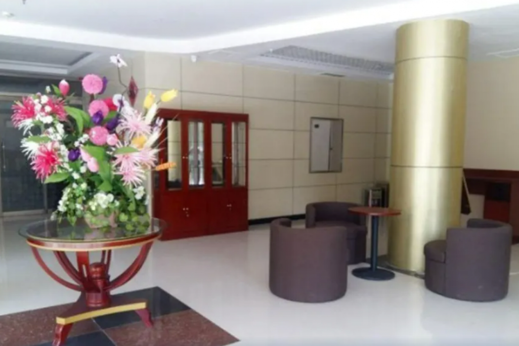 Lobby at GreenTree Inn Linyi Yishui County Tianshe Huayuan Express Hotel, LINYI