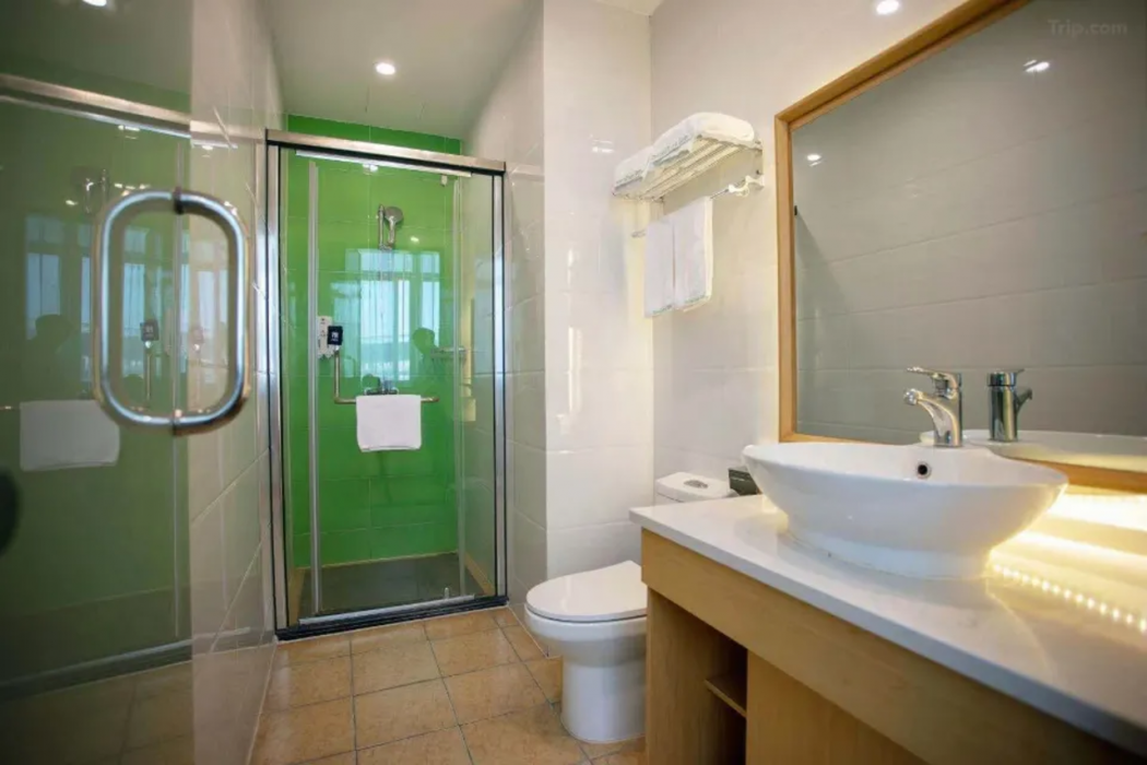 GreenTree Inn Shanghai National Convention and Exhibition Center Huaxiang Road Business Hotel 24/64
