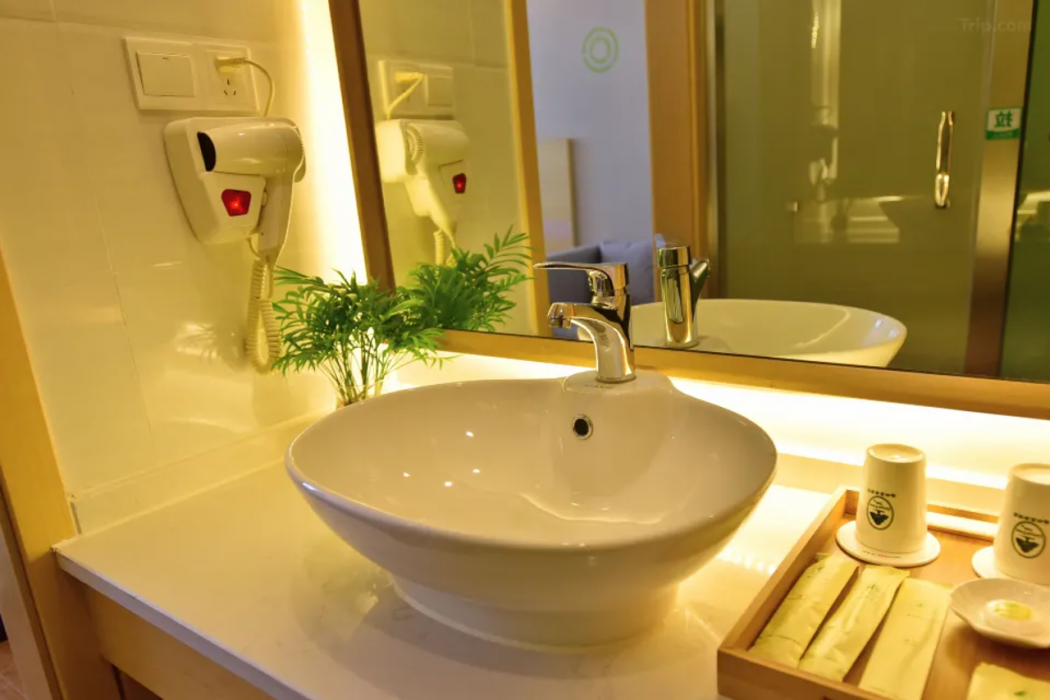 GreenTree Inn Shanghai National Convention and Exhibition Center Huaxiang Road Business Hotel 26/64