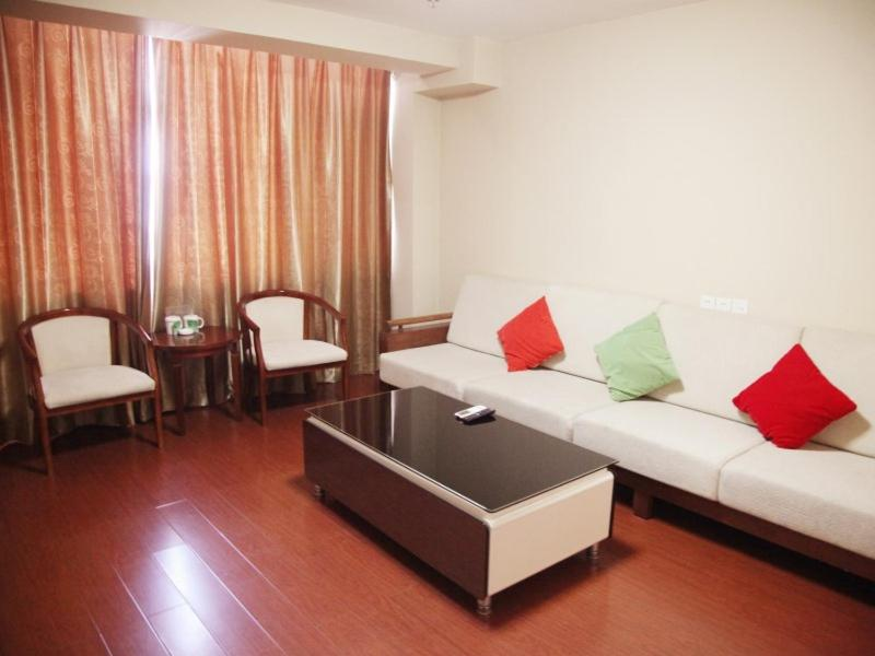 GreenTree Inn Handan Train Station Express Hotel 26/77