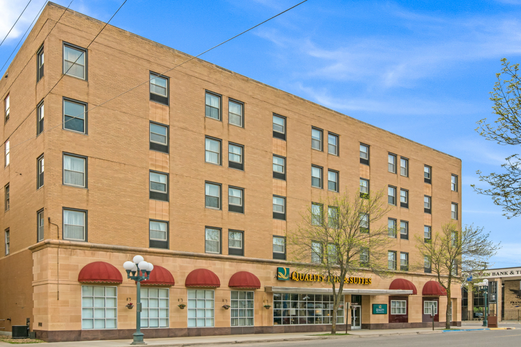 Quality Inn and Suites Virginia MN 5/25
