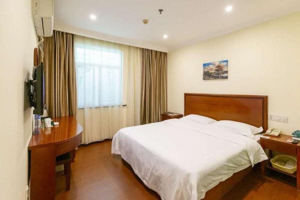 GreenTree Inn Taizhou XingHua Middle Yingwu Road Express Hotel 15/29