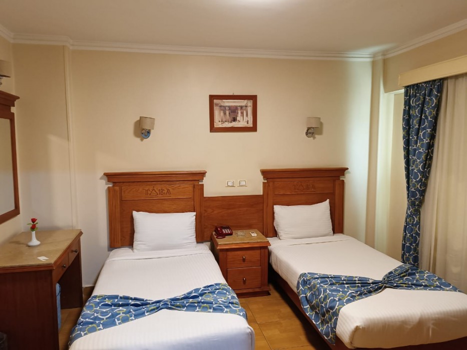 Aura Inn Tiba Pyramids Hotel 24/47