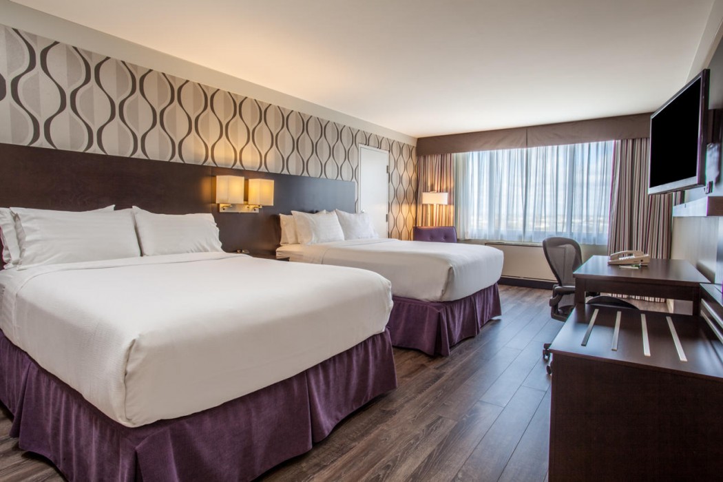 Holiday Inn Toronto International Airport Hotel 10/58