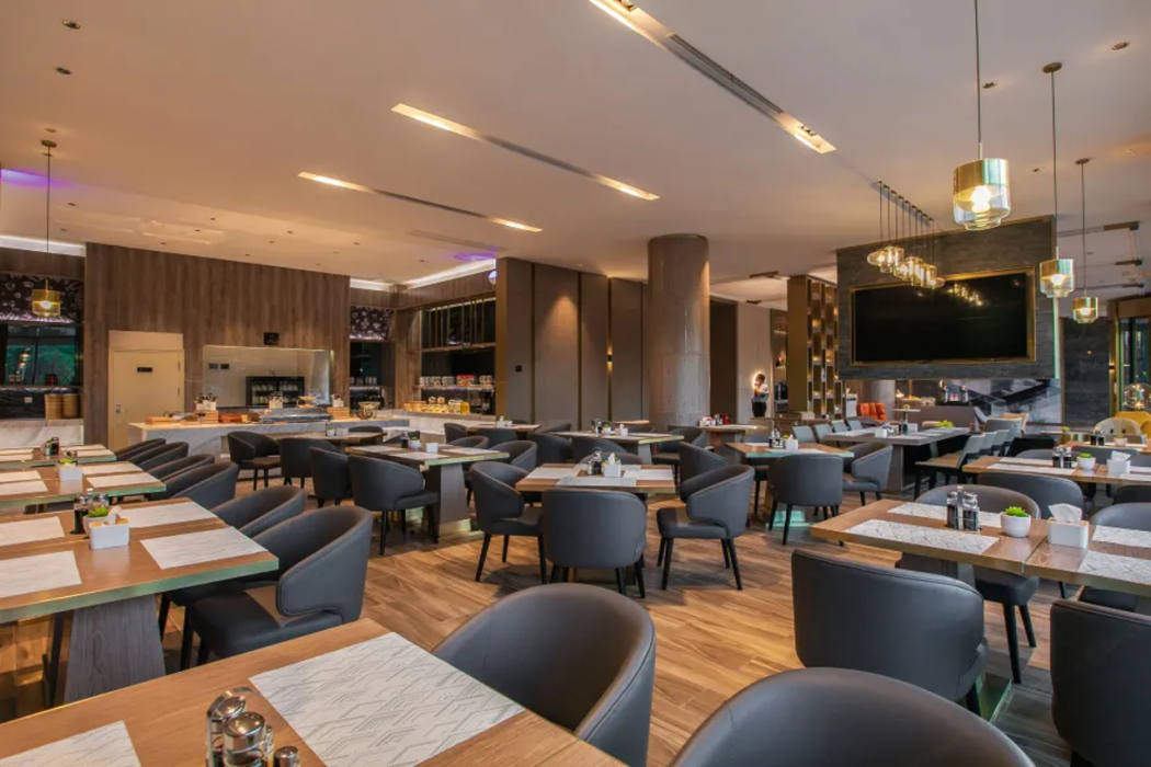 Echarm Plus Hotel (Wuhan Wenhua Avenue Dahualing Metro Station) 16/19