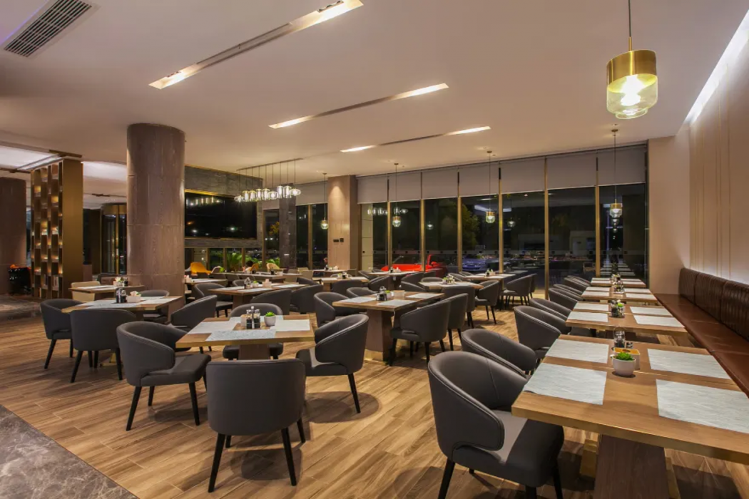 Echarm Plus Hotel (Wuhan Wenhua Avenue Dahualing Metro Station) 17/19