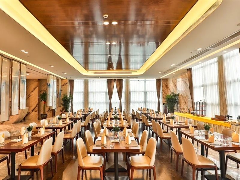 Shenzhen Air Sky Point Hotel 9/24