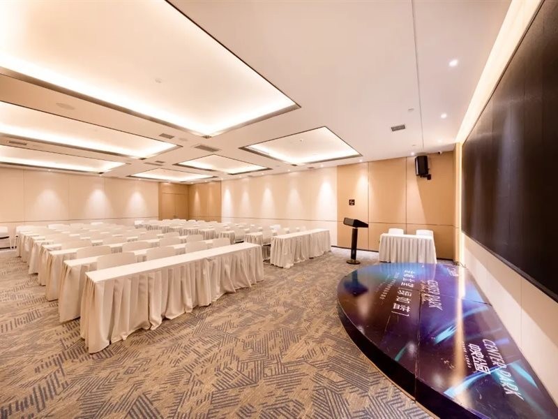 Atour Hotel (Qilihe Bridge, Lanzhou High Speed Railway Station) 27/45