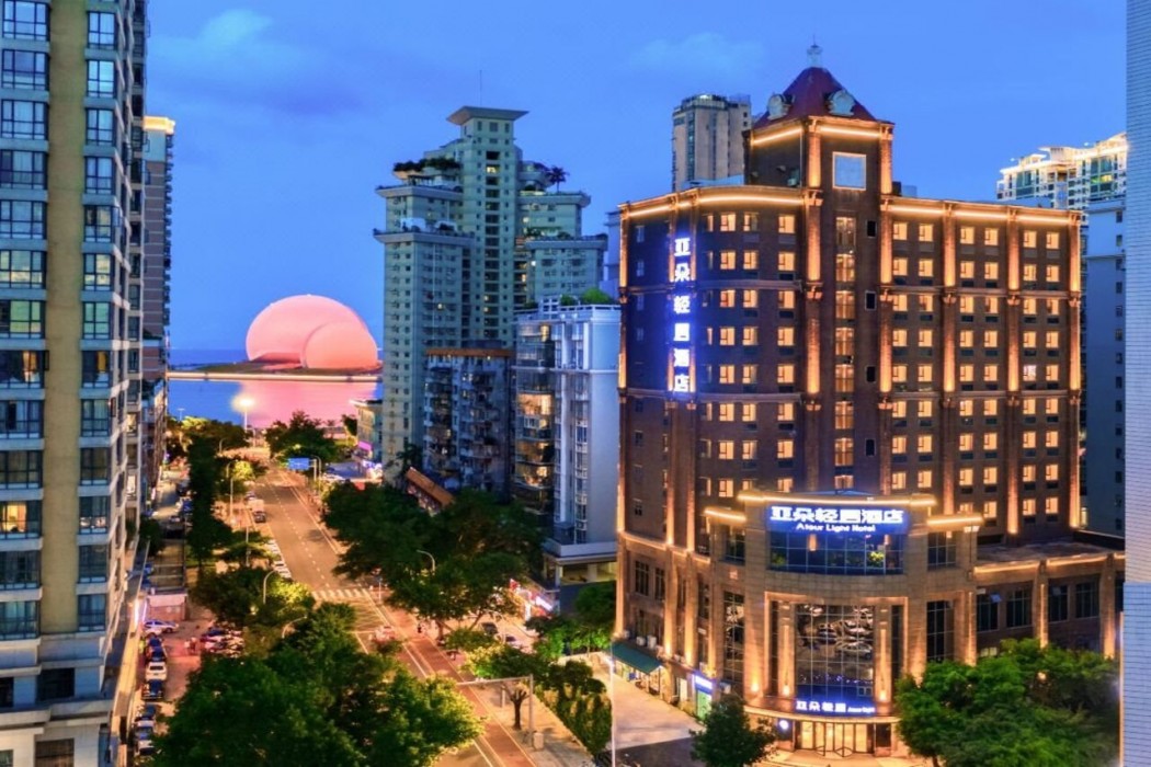 Atour Light (Zhuhai Qinglv Road, Grand Theatre) 19/58