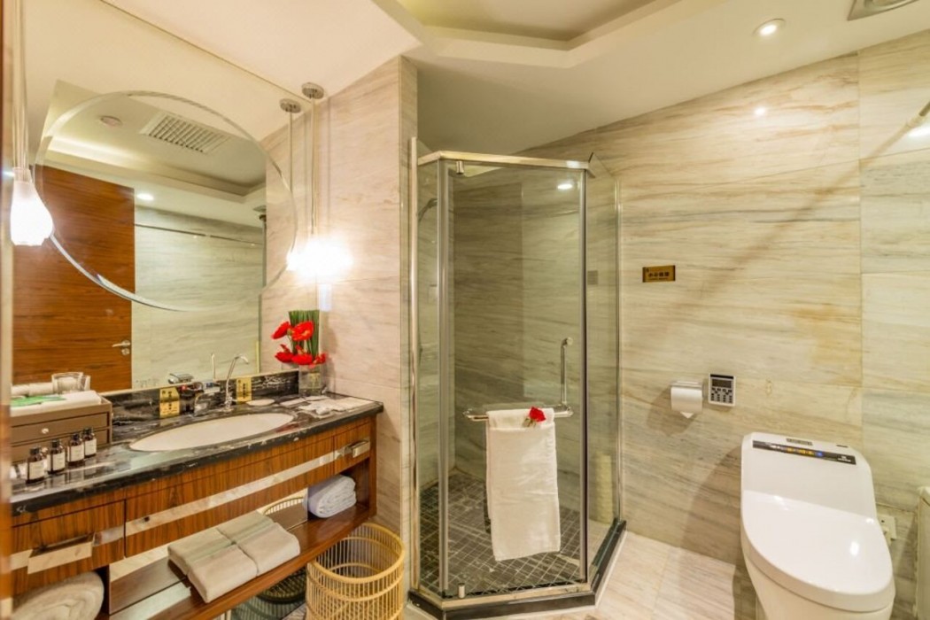 Rezen Hotel Qinghai Jinding 4/10