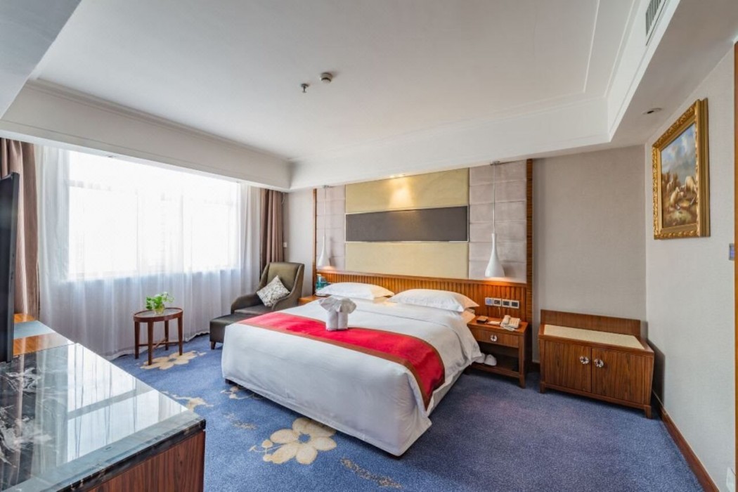 Rezen Hotel Qinghai Jinding 5/10