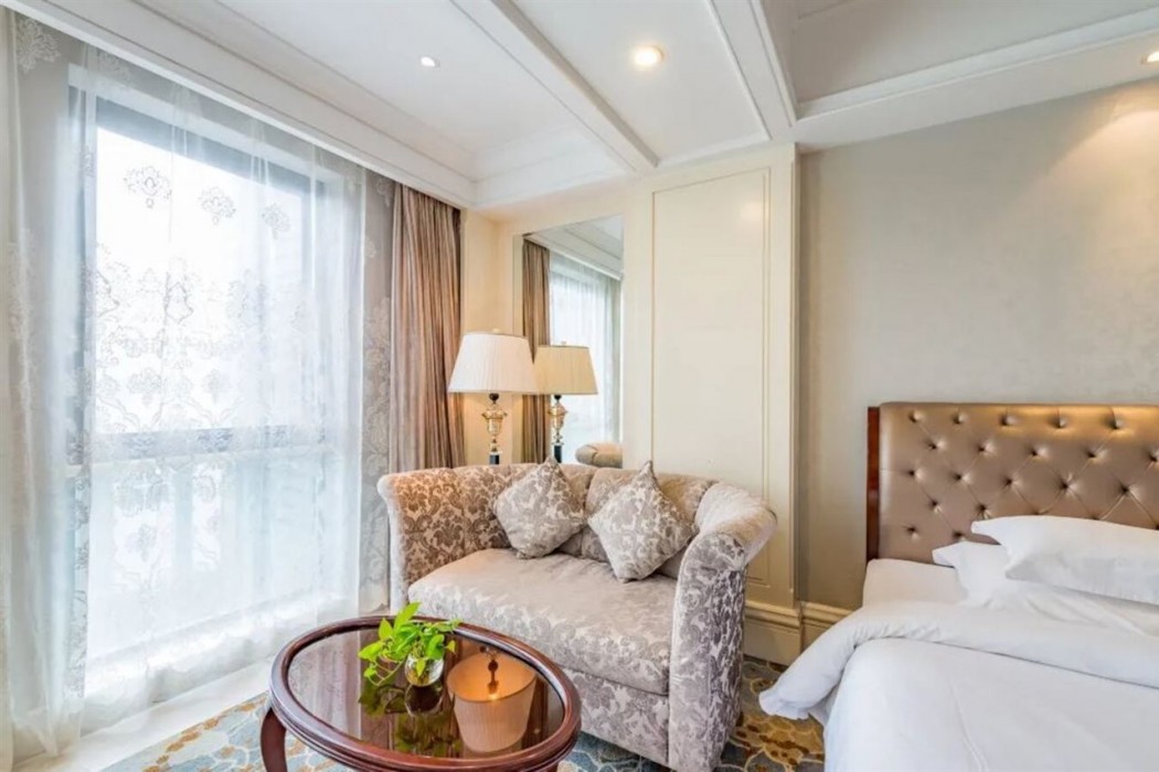 Rezen Hotel Zhoushan Tairu 20/30
