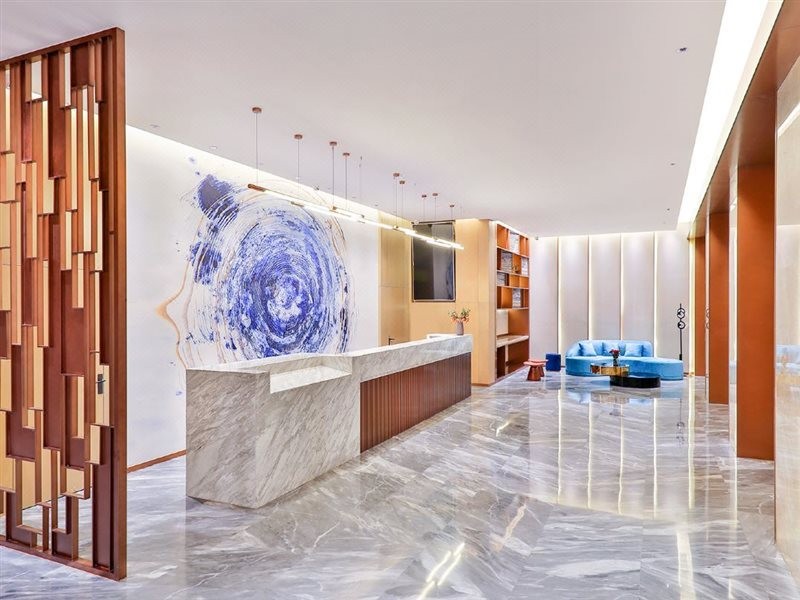 Orange Hotel (Kunming Hi-tech Zone) 3/7